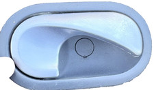 2003-2009 RENAULT MEGANE O/S/F Driver Front INTERIOR DOOR HANDLE 8200028486