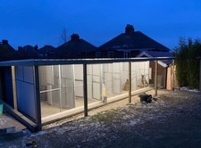 dog kennels with metal run with roof