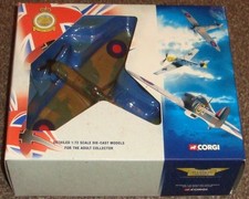 SPITFIRE MKI RAF WWII FIGHTER PLANE BATTLE OF BRITAIN - 1:72 SCALE - CORGI