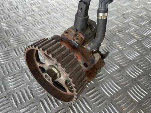 Peugeot 307 fuel pump - 307,