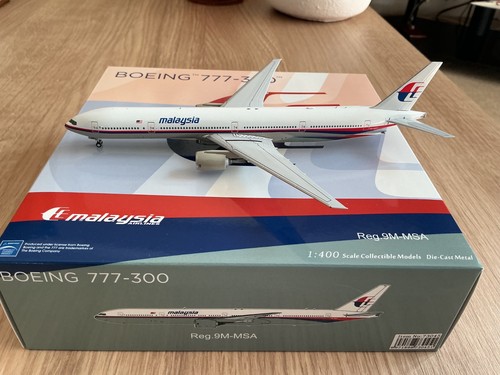 Models 400 b777 300 - models, 1/400