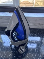 Russell Hobbs Steam Iron - Easy Store Pro - Perfect Condition 