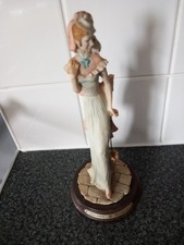 Sculpture Elegance Lady From