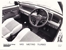 AUSTIN ROVER GROUP, MG METRO TURBO, FACIA, INTERIOR, PERIOD PHOTOGRAPH.