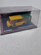 Corgi 1/76 Scale 43401 Plaxton Beaver 2 Eastern National Route 31 Chelmsford 