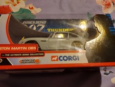 james bond corgi aston martin