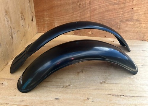 Pair trials plastic - pair,