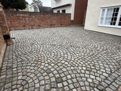 Reclaimed granite cobble - granite,