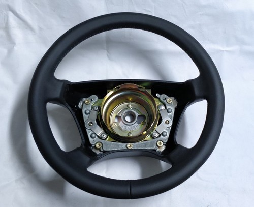 Mercedes steering wheel new - mercedes,
