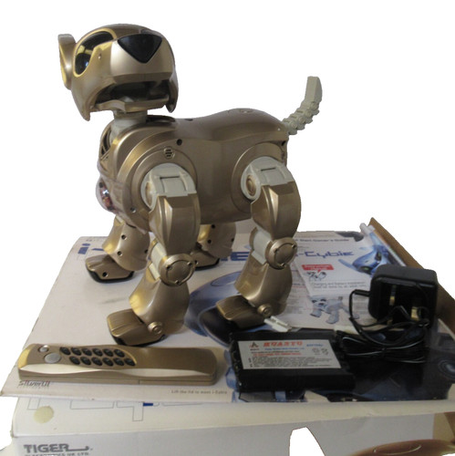Cybie robot dog - dog, retro