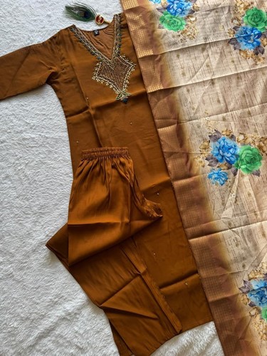 Salwar kameez pakistani indian - kameez,