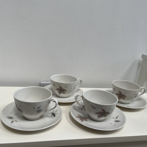 Royal doulton english - 4,
