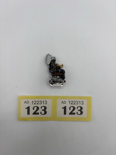 Bugmans dwarf ranger trooper - dwarf,