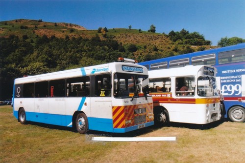 451m 6x4 service veh photo - veh.,
