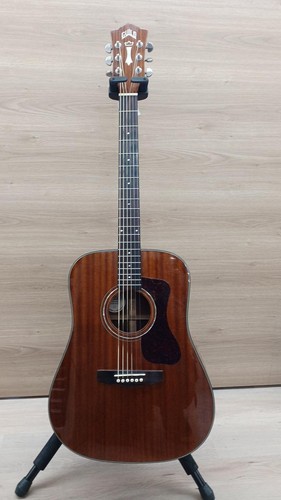 Guild acoustic guitar 120 - guild, d-120