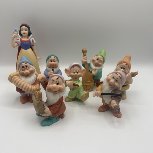 Rare disney bisque snow - bisque, white