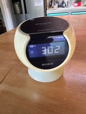 Vintage Alarm Clock/Radio -