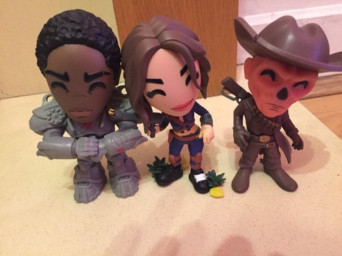 Fallout figures live action - figures,