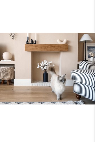 Traditional oak mantelpiece - traditional,