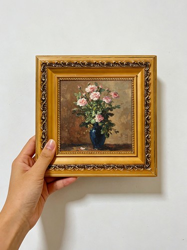 Vintage pink roses dark vase - pink,
