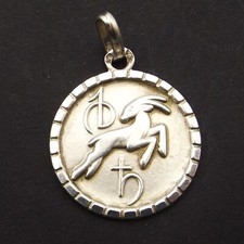 CAPRICORN Zodiac sign vintage sterling silver pendant modernist raised design