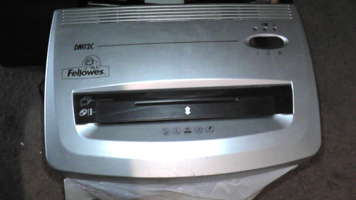 Shredder fellowes dm12c - shredder,