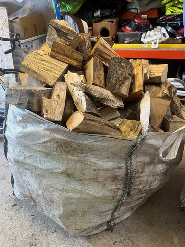Premium seasoned firewood logs - seasoned,