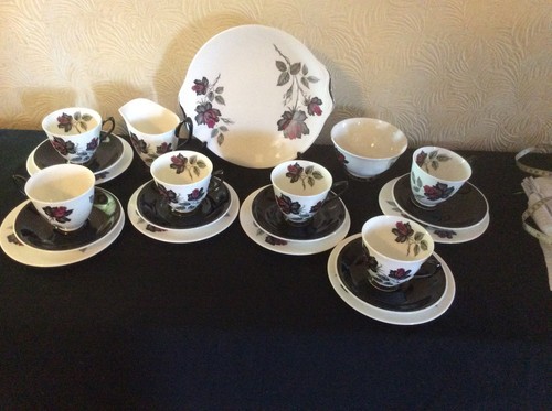 Royal albert masquerade 21 - royal,