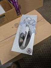 Silver-Toned Wedding Cake