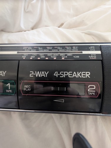 Sharp dual cassette player - sharp, wq