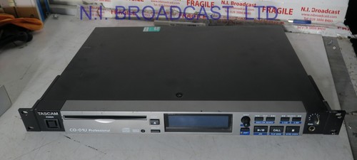 Tascam rack mounted 01u - mounted, cd-01u