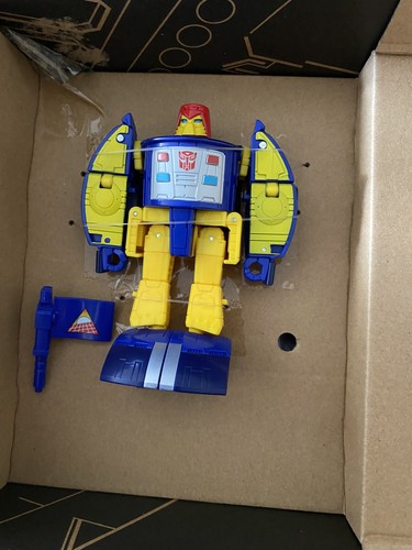 Hasbro transformers bots - bots,