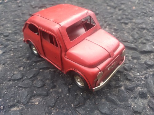 Red tin car old - old, model