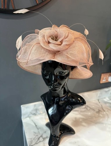 The niche collection rose - niche,