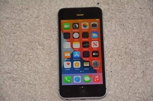 Apple iphone 32gb - apple, se