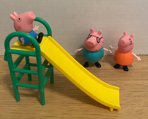 Peppa pig figures and - 3,