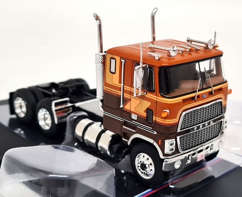 Ixo ford cl 9000 1976 - -,