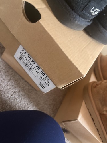 Black ankle ugg boot - black,