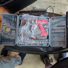 Hi-Spec 18V 800mAh Power Cordless Variable Speed Drill Driver + 89 Piece Drill