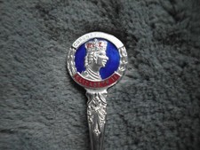 QUEEN ELIZABETH II 1953