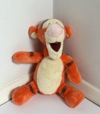Tigger Plush Teddy Disney Store Exclusive  15" Winnie The Pooh