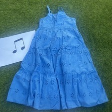 I love girls wear gorgeous blue dress Age 7