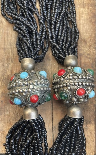 Himalayan tribal style - himalayan, tribal-style