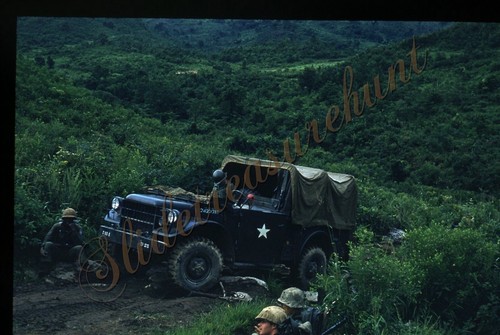 Korea military men jeep - jeep, 35mm