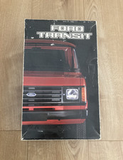 W270 Esci Model Kit  - Ford Transit - 1/24 - Pts Sealed