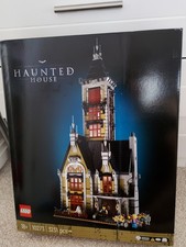 LEGO ICONS  Haunted House Set