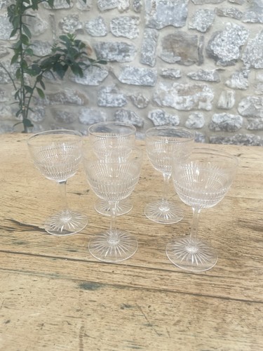 Antique cut crystal port - cut,