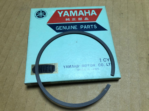 Genuine yamaha nos piston ring - nos,
