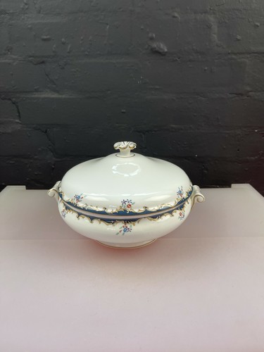 Wedgwood chartley covered - wedgwood,
