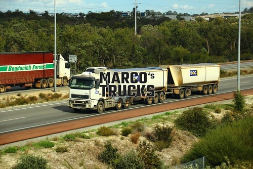 Truck photo volvo - truck,